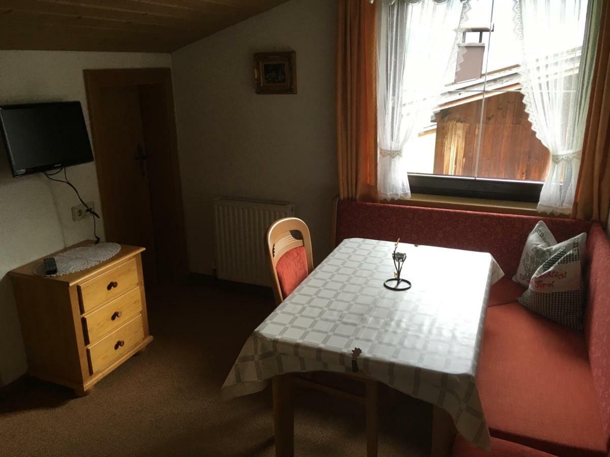 Landhaus Kuen Huben  Bagian luar foto