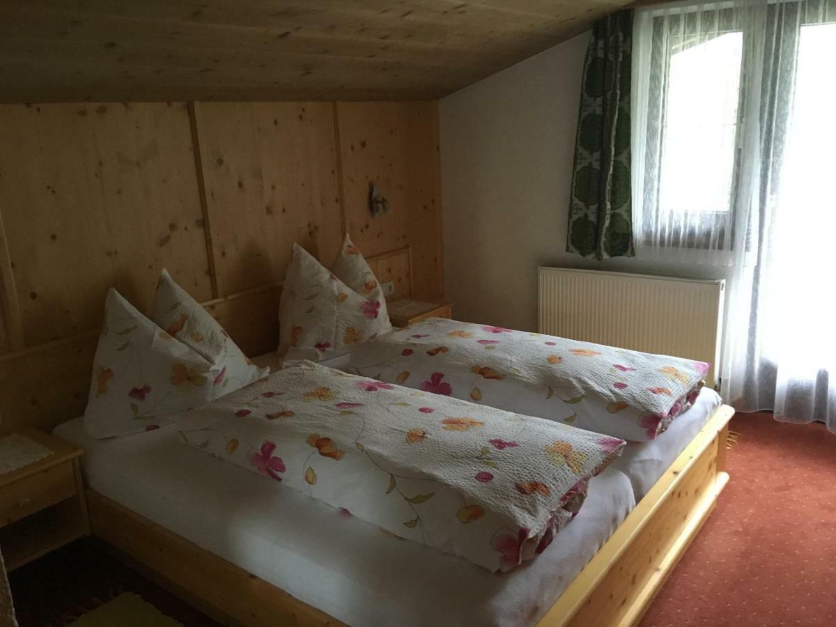 Landhaus Kuen Huben  Bagian luar foto