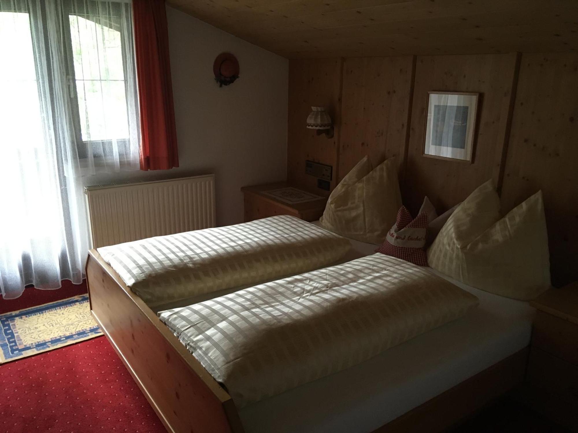 Landhaus Kuen Huben  Bagian luar foto
